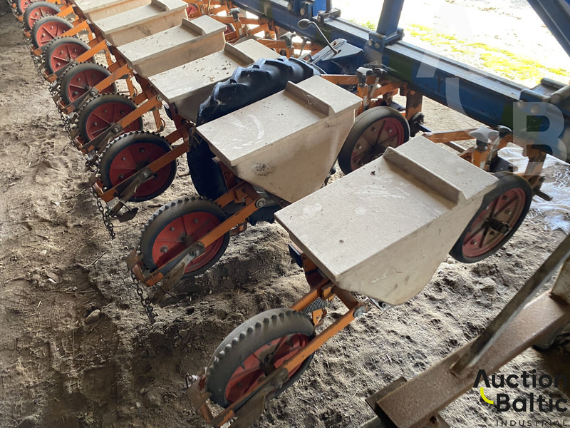 Semănătoare de precizie Schmotzer UD2012: Foto 6 Semănătoare de precizie Schmotzer UD2012: Foto 6