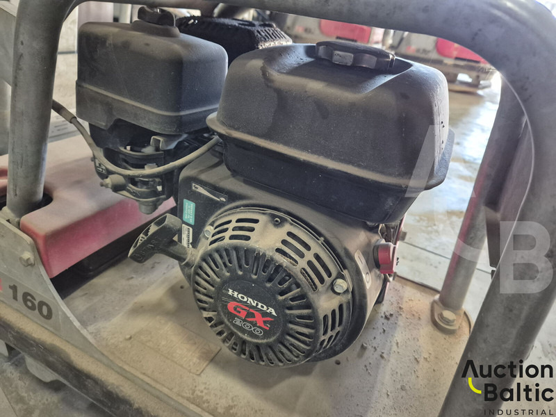 Swepac FB 160 - Placă compactoare: Foto 5 Swepac FB 160 - Placă compactoare: Foto 5