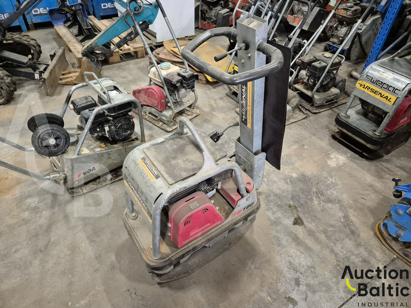 Swepac FB 160 - Placă compactoare: Foto 4 Swepac FB 160 - Placă compactoare: Foto 4