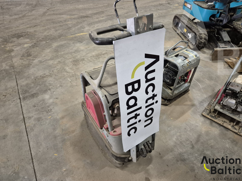 Swepac FB 160 - Placă compactoare: Foto 2 Swepac FB 160 - Placă compactoare: Foto 2