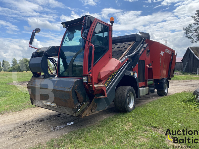 Trioliet TRIOTRAC 2-2000 - Utilaje de creştere vite: Foto 1 Trioliet TRIOTRAC 2-2000 - Utilaje de creştere vite: Foto 1