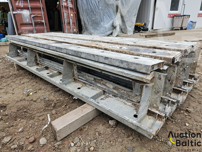 Concrete formwork - Utilaje constructii: Foto 1 Concrete formwork - Utilaje constructii: Foto 1
