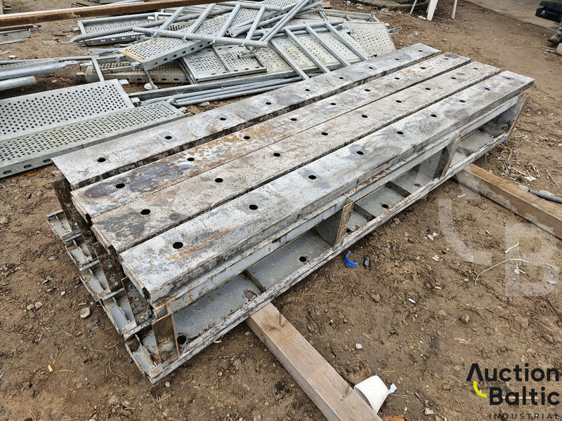 Concrete formwork - Utilaje constructii: Foto 2 Concrete formwork - Utilaje constructii: Foto 2