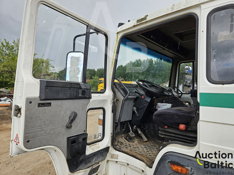Volvo FL 608 - Maşină de tractare: Foto 5 Volvo FL 608 - Maşină de tractare: Foto 5