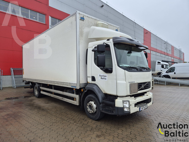 Volvo FL240 - Camion furgon: Foto 1 Volvo FL240 - Camion furgon: Foto 1