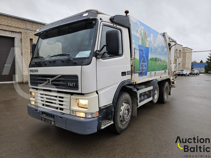 Volvo FM7 - Autogunoiere: Foto 1 Volvo FM7 - Autogunoiere: Foto 1