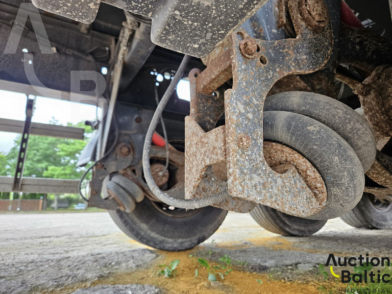 Wielton NW-3 - Semiremorcă prelată: Foto 5 Wielton NW-3 - Semiremorcă prelată: Foto 5