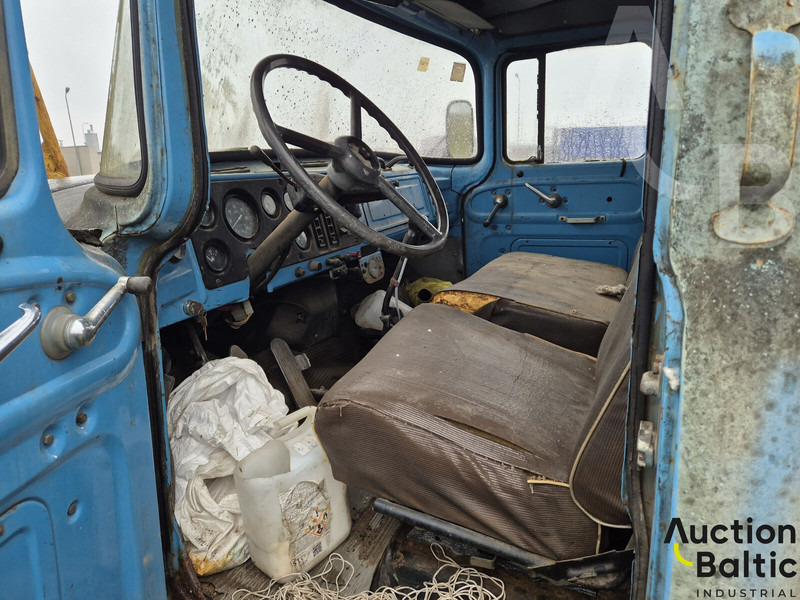 ЗИЛ - Macara montată: Foto 5 ЗИЛ - Macara montată: Foto 5