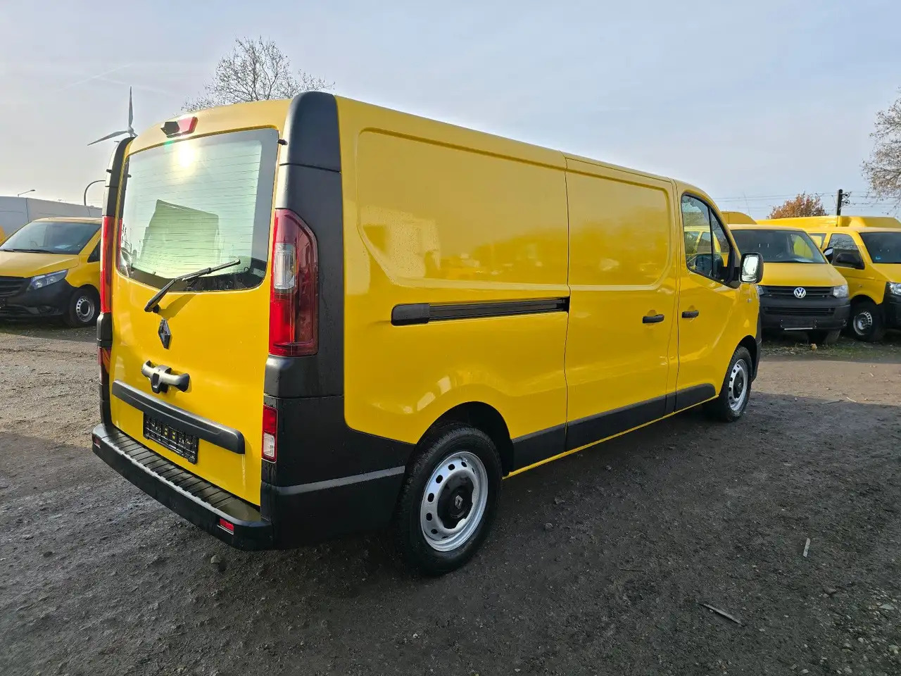 Renault Trafic Kasten L2H1 3,0t Komfort - Dubă: Foto 4 Renault Trafic Kasten L2H1 3,0t Komfort - Dubă: Foto 4