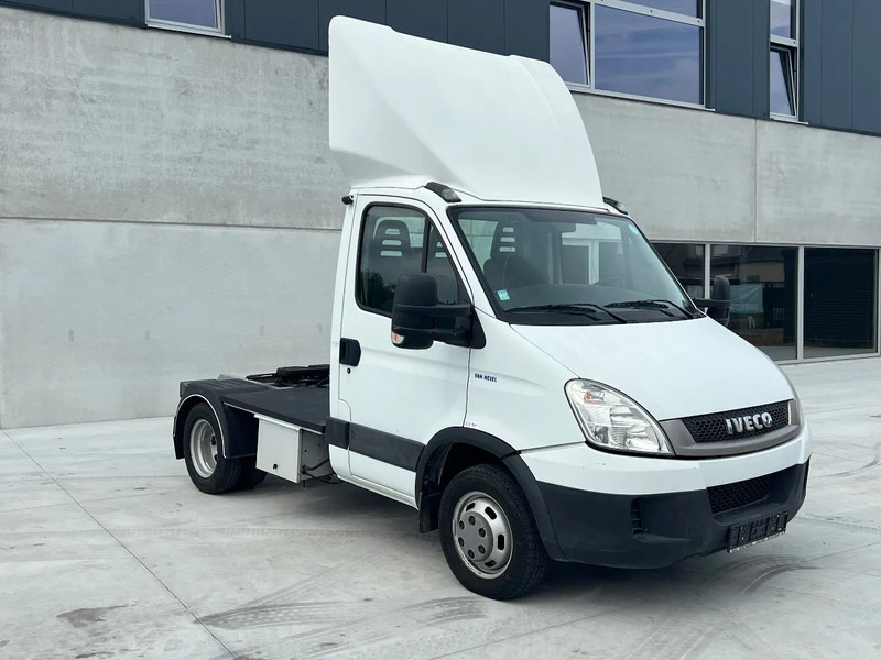 Iveco Daily 40C17 BE TREKKER*SMART TACHO*Belgian*3.0 diesel - Cap tractor: Foto 2 Iveco Daily 40C17 BE TREKKER*SMART TACHO*Belgian*3.0 diesel - Cap tractor: Foto 2