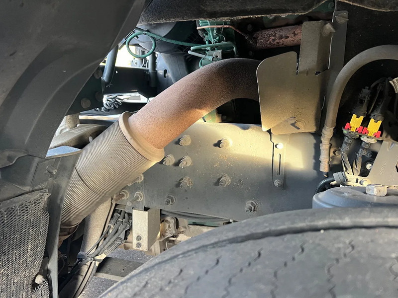 Cap tractor Volvo FH 500 Euro6**FH500 Park cool**2020: Foto 11