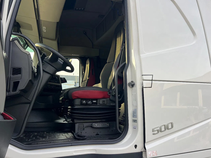 Cap tractor Volvo FH 500 Euro6**FH500 Park cool**2020: Foto 14