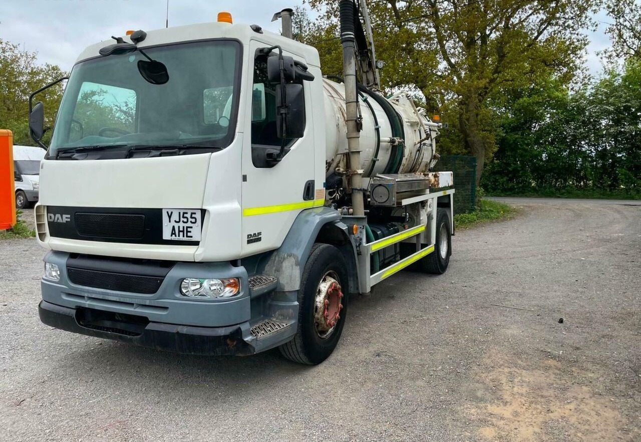 DAF 55lf - Maşină pentru vidanjări: Foto 4 DAF 55lf - Maşină pentru vidanjări: Foto 4