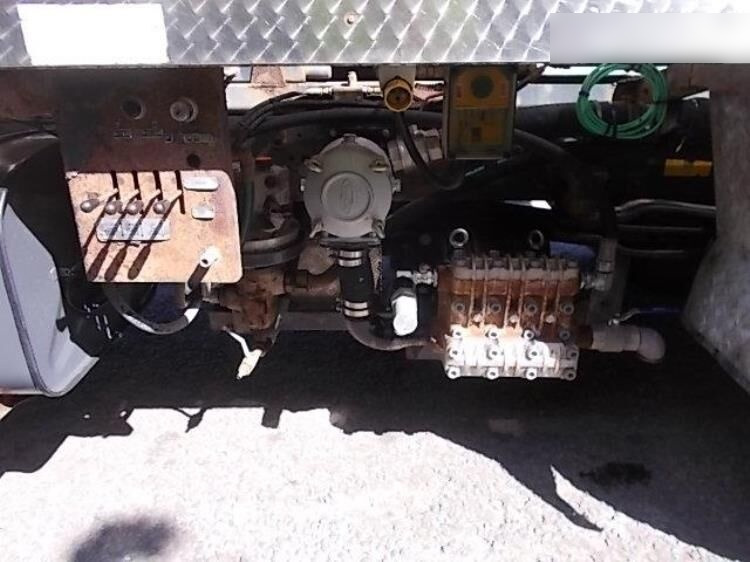 Maşină pentru vidanjări DAF LF55.250 combi tanker: Foto 10 Maşină pentru vidanjări DAF LF55.250 combi tanker: Foto 10