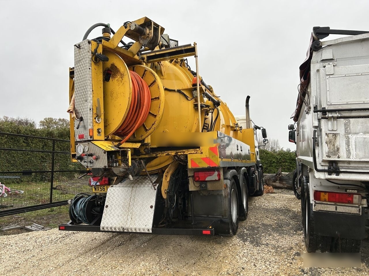 MAN TGA 26.390 comi tanker - Maşină pentru vidanjări: Foto 2 MAN TGA 26.390 comi tanker - Maşină pentru vidanjări: Foto 2