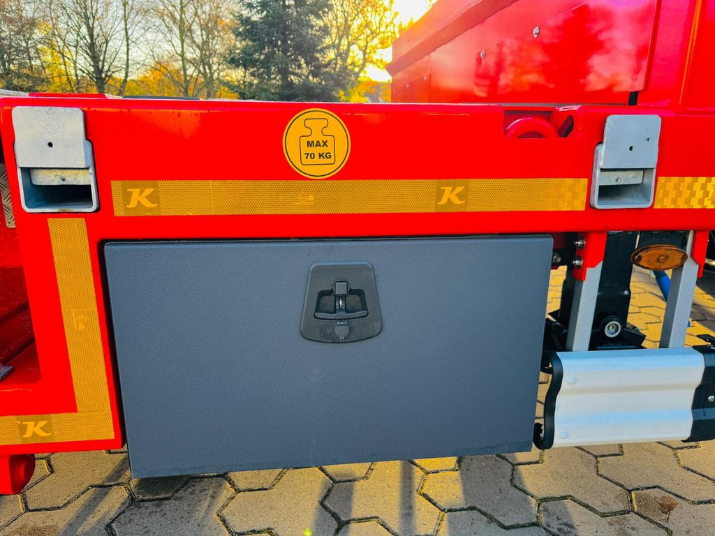 Semiremorcă transport agabaritic nou Kässbohrer SLAR3 Ausziehbares Tiefbett mit Radmulden Kässbohrer SLAR3 Tele Tiefbett Radmulden metallisiert: Foto 9 Semiremorcă transport agabaritic nou Kässbohrer SLAR3 Ausziehbares Tiefbett mit Radmulden Kässbohrer SLAR3 Tele Tiefbett Radmulden metallisiert: Foto 9