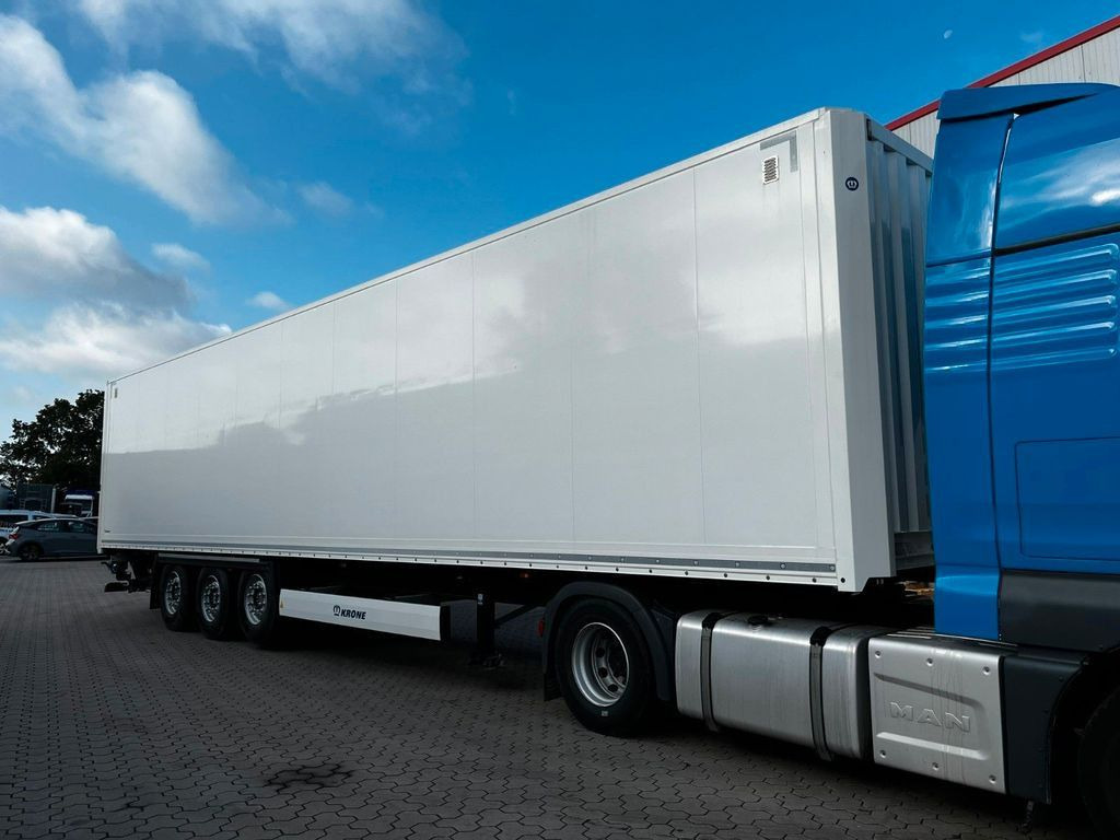 Krone Koffer mit Ladebordwand Sofort Verfügbar! - Semiremorcă furgon: Foto 3 Krone Koffer mit Ladebordwand Sofort Verfügbar! - Semiremorcă furgon: Foto 3