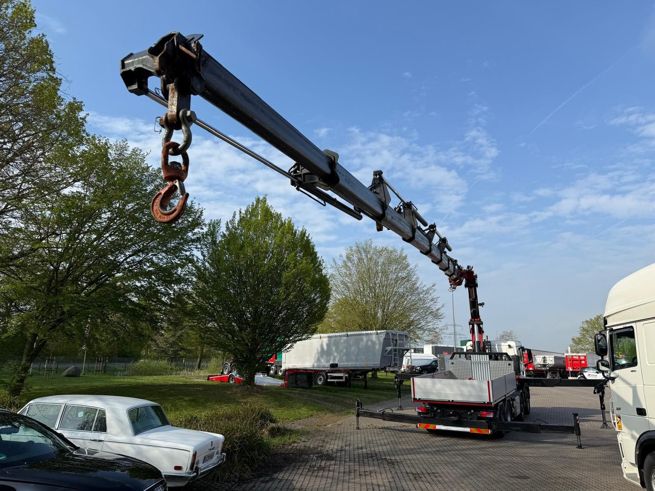 MAN 35.520 8x4 Kran Fassi F800, OHNE ABSTÜTZÜBERWACH - Camion cu macara: Foto 3 MAN 35.520 8x4 Kran Fassi F800, OHNE ABSTÜTZÜBERWACH - Camion cu macara: Foto 3