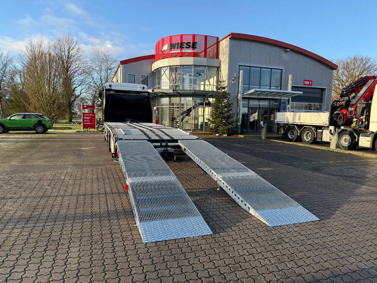MAN Baumaschinen- Arbeitsbühnentransporter Rampen - Camion transport auto: Foto 4 MAN Baumaschinen- Arbeitsbühnentransporter Rampen - Camion transport auto: Foto 4