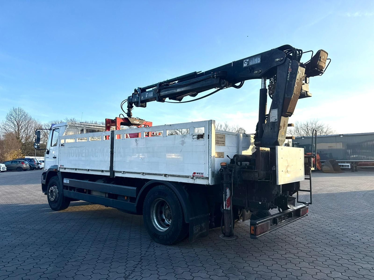 MAN LE 18.280 Pritsche mit HIAB 133 K PRO/HIPRO Kran - Camion cu macara: Foto 3 MAN LE 18.280 Pritsche mit HIAB 133 K PRO/HIPRO Kran - Camion cu macara: Foto 3