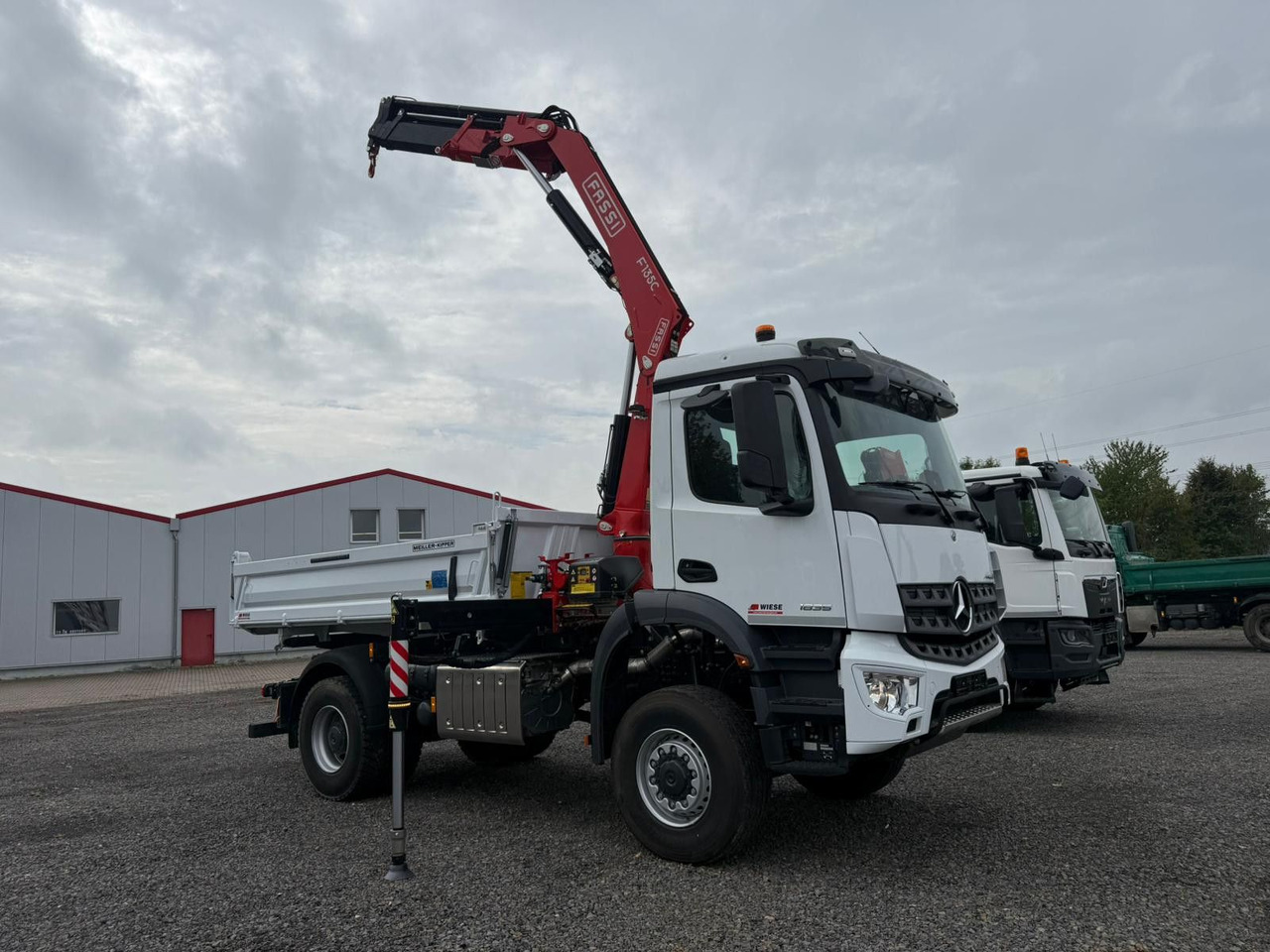 Mercedes-Benz Arocs 1835 4x4 Allrad Fassi F135 Kran Kipper în leasing Mercedes-Benz Arocs 1835 4x4 Allrad Fassi F135 Kran Kipper: Foto 6 Mercedes-Benz Arocs 1835 4x4 Allrad Fassi F135 Kran Kipper în leasing Mercedes-Benz Arocs 1835 4x4 Allrad Fassi F135 Kran Kipper: Foto 6