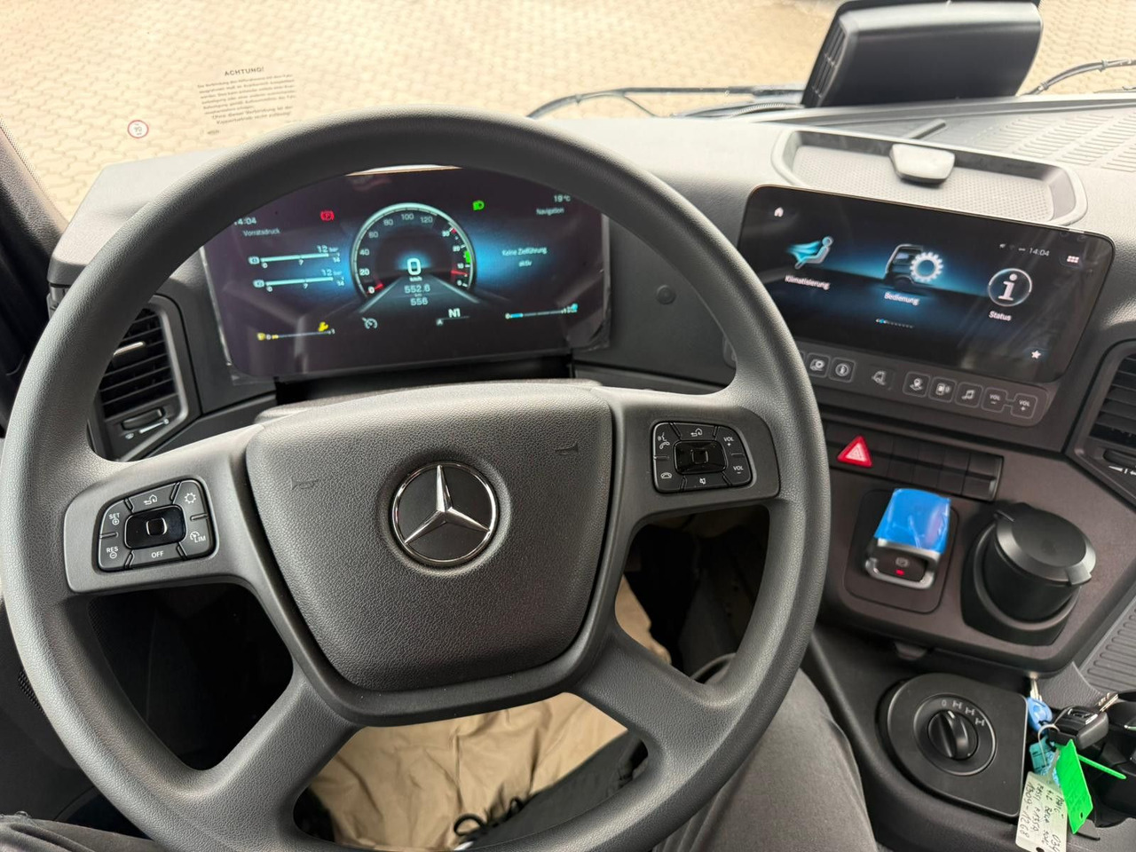 Mercedes-Benz Arocs 1835 4x4 Allrad Fassi F135 Kran Kipper în leasing Mercedes-Benz Arocs 1835 4x4 Allrad Fassi F135 Kran Kipper: Foto 11 Mercedes-Benz Arocs 1835 4x4 Allrad Fassi F135 Kran Kipper în leasing Mercedes-Benz Arocs 1835 4x4 Allrad Fassi F135 Kran Kipper: Foto 11