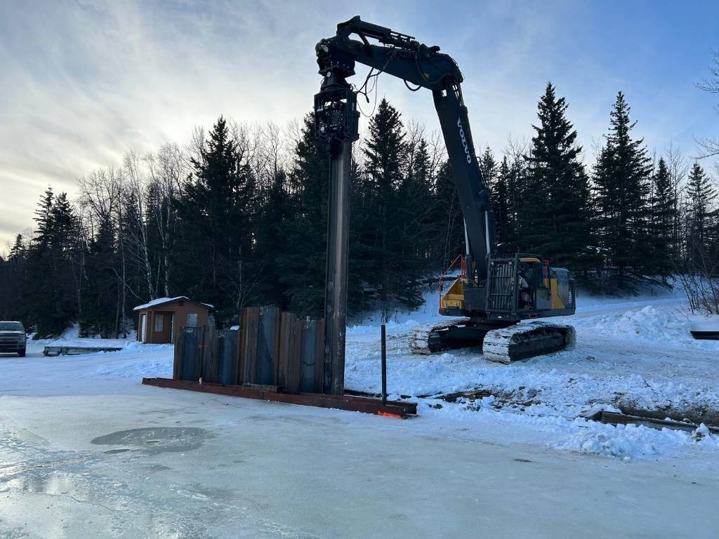 AJCE EUROPE AVH40ST Vibro Hammer Sheet Pile Driver - Sonetă: Foto 1 AJCE EUROPE AVH40ST Vibro Hammer Sheet Pile Driver - Sonetă: Foto 1