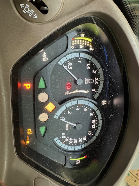 JOHN DEERE 6250R - Tractor agricol: Foto 3 JOHN DEERE 6250R - Tractor agricol: Foto 3