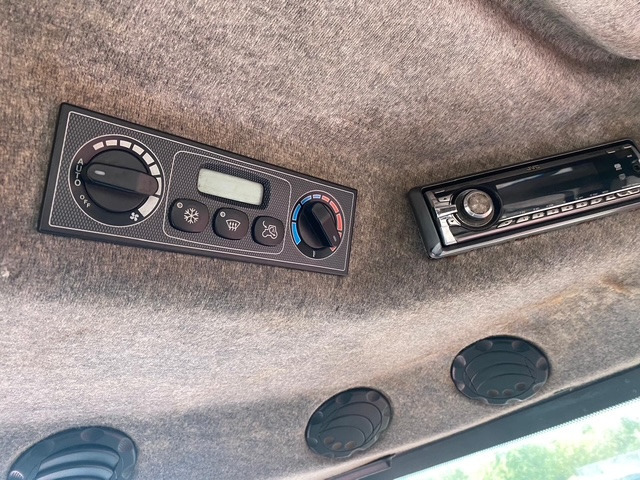 MASSEY FERGUSON 7495 VT - Tractor agricol: Foto 3 MASSEY FERGUSON 7495 VT - Tractor agricol: Foto 3