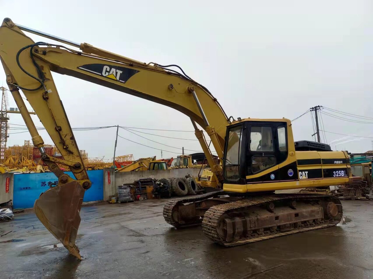 CATERPILLAR 325BL - Excavator pe şenile: Foto 3 CATERPILLAR 325BL - Excavator pe şenile: Foto 3