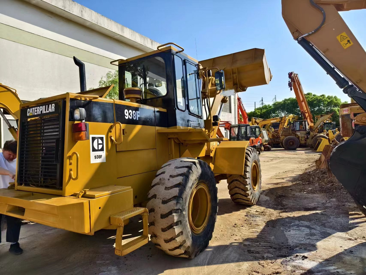 CATERPILLAR 938F - Încărcător frontal pe pneuri: Foto 3 CATERPILLAR 938F - Încărcător frontal pe pneuri: Foto 3