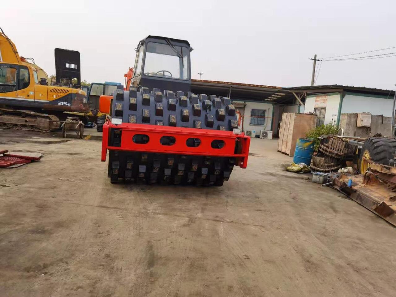 Dynapac CA251D - Cilindru compactor: Foto 4 Dynapac CA251D - Cilindru compactor: Foto 4