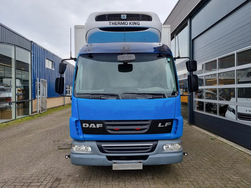 DAF LF 45.220 Kuhlkoffer Thermoking T1000R LBW ST380V EURO EEV - Camion frigider: Foto 3 DAF LF 45.220 Kuhlkoffer Thermoking T1000R LBW ST380V EURO EEV - Camion frigider: Foto 3