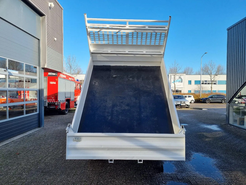 Iveco Daily 35C18 3.0D Kipper Hi-Matic Euro 6 GVW 3500 kg - Autoutilitară basculantă: Foto 4 Iveco Daily 35C18 3.0D Kipper Hi-Matic Euro 6 GVW 3500 kg - Autoutilitară basculantă: Foto 4