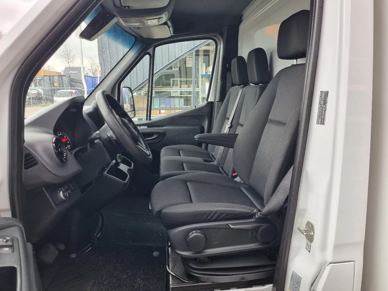 Autoutilitară frigorifica Mercedes-Benz Sprinter 316 CDI Koelkoffer Multitemp TK V500MAX +20C / -20C Euro 6: Foto 16 Autoutilitară frigorifica Mercedes-Benz Sprinter 316 CDI Koelkoffer Multitemp TK V500MAX +20C / -20C Euro 6: Foto 16