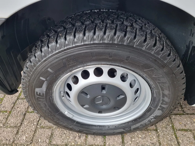 Autoutilitară frigorifica Mercedes-Benz Sprinter 316 CDI Koelkoffer Multitemp TK V500MAX +20C / -20C Euro 6: Foto 19 Autoutilitară frigorifica Mercedes-Benz Sprinter 316 CDI Koelkoffer Multitemp TK V500MAX +20C / -20C Euro 6: Foto 19