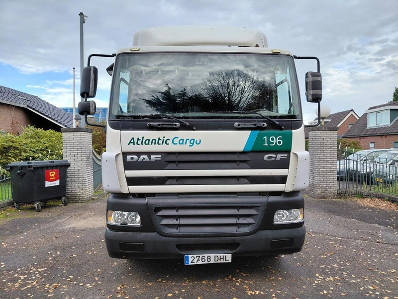 DAF CF 85.430 MANUAL ZF GEARBOX 4x2 Truckhead !! EURO 3 Engine !! - Cap tractor: Foto 5 DAF CF 85.430 MANUAL ZF GEARBOX 4x2 Truckhead !! EURO 3 Engine !! - Cap tractor: Foto 5