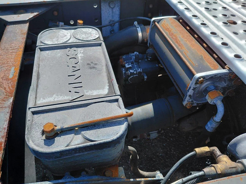 Scania P124-420 MANUAL + RETARDER !!!! 2 PIPES !!!! - Cap tractor: Foto 5 Scania P124-420 MANUAL + RETARDER !!!! 2 PIPES !!!! - Cap tractor: Foto 5