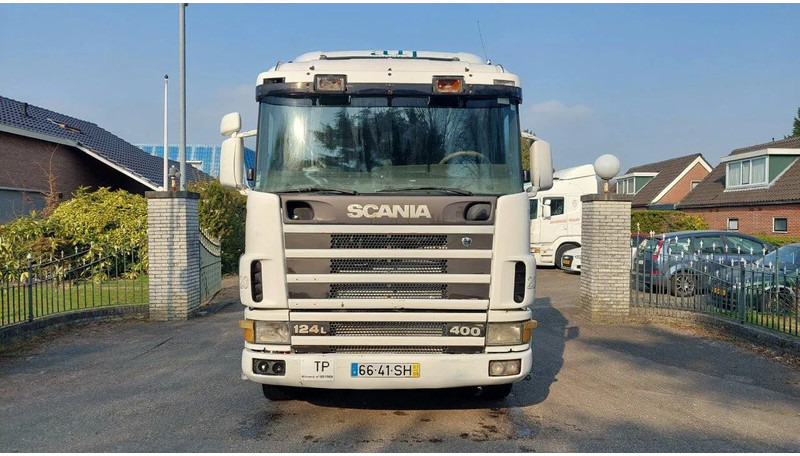 Scania R124-400 3+3 MANUAL RETARDER HIGHLINE - Cap tractor: Foto 2 Scania R124-400 3+3 MANUAL RETARDER HIGHLINE - Cap tractor: Foto 2