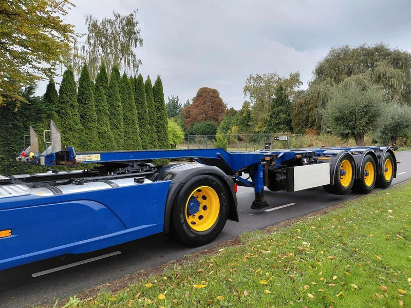 D-Tec FT-43-03V - Semiremorcă transport containere/ Swap body: Foto 2 D-Tec FT-43-03V - Semiremorcă transport containere/ Swap body: Foto 2