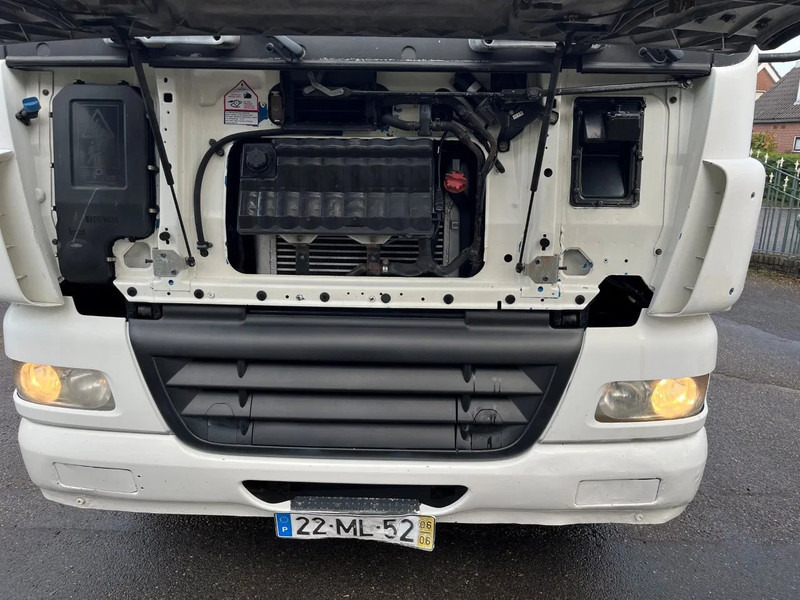 DAF CF 85.430 EURO 3 8X2 CHASSIS - Camion şasiu: Foto 3 DAF CF 85.430 EURO 3 8X2 CHASSIS - Camion şasiu: Foto 3