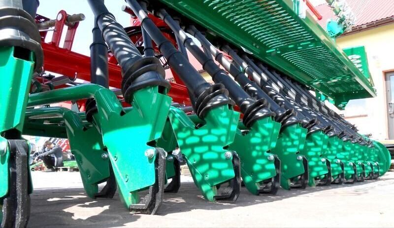 AGRO-MASZ Seed drill/ Siewnik rzędowy SR-270 - Semănătoare: Foto 1 AGRO-MASZ Seed drill/ Siewnik rzędowy SR-270 - Semănătoare: Foto 1