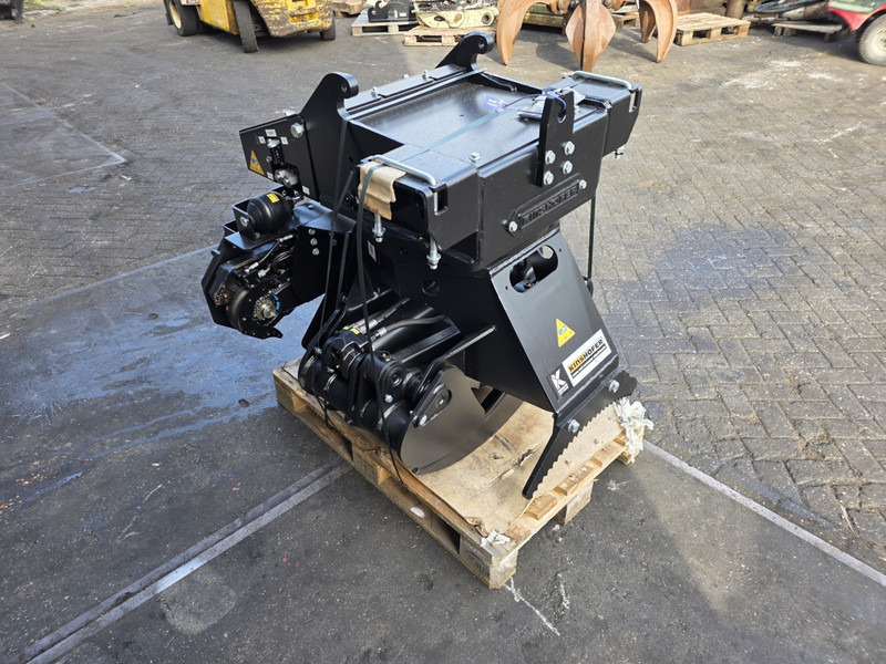 Hultdins sifor kinshofer zaagkast verreiker manitou merlo dieci forest head fellerhead - Ataşament pentru Utilaje constructii: Foto 4 Hultdins sifor kinshofer zaagkast verreiker manitou merlo dieci forest head fellerhead - Ataşament pentru Utilaje constructii: Foto 4