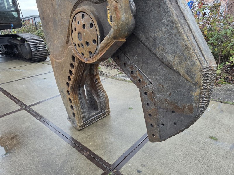 Hitachi zx470 labounty msd3000R labounty msd3000r scrap shear - Concasor mobil: Foto 4 Hitachi zx470 labounty msd3000R labounty msd3000r scrap shear - Concasor mobil: Foto 4