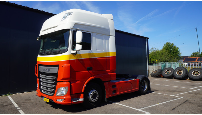DAF XF 440 SSC EURO 6 - Cap tractor: Foto 3 DAF XF 440 SSC EURO 6 - Cap tractor: Foto 3