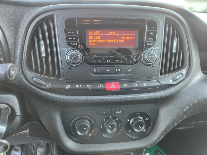 Fiat Doblò Maxi, 2017, 188000km, Airco,Parksens, Tuv. First owner - Autoutilitară compactă: Foto 4 Fiat Doblò Maxi, 2017, 188000km, Airco,Parksens, Tuv. First owner - Autoutilitară compactă: Foto 4