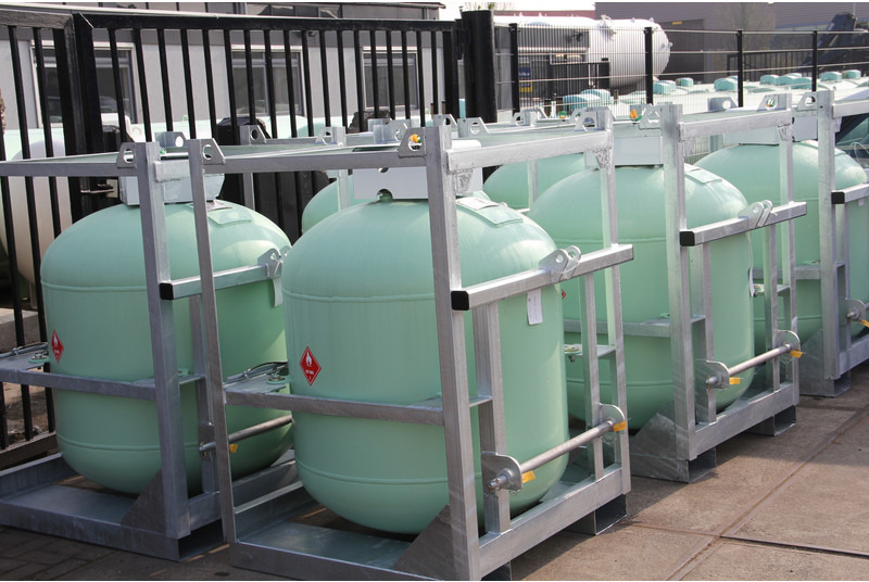 De Visser ADR LPG GASTANK 760 LITER FULL FRAME - Rezervor combustibil pentru Camion: Foto 4 De Visser ADR LPG GASTANK 760 LITER FULL FRAME - Rezervor combustibil pentru Camion: Foto 4