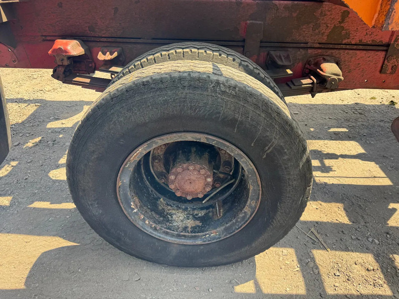 BERLIET L62 **4CYL-BENNE** - Camion basculantă: Foto 4 BERLIET L62 **4CYL-BENNE** - Camion basculantă: Foto 4