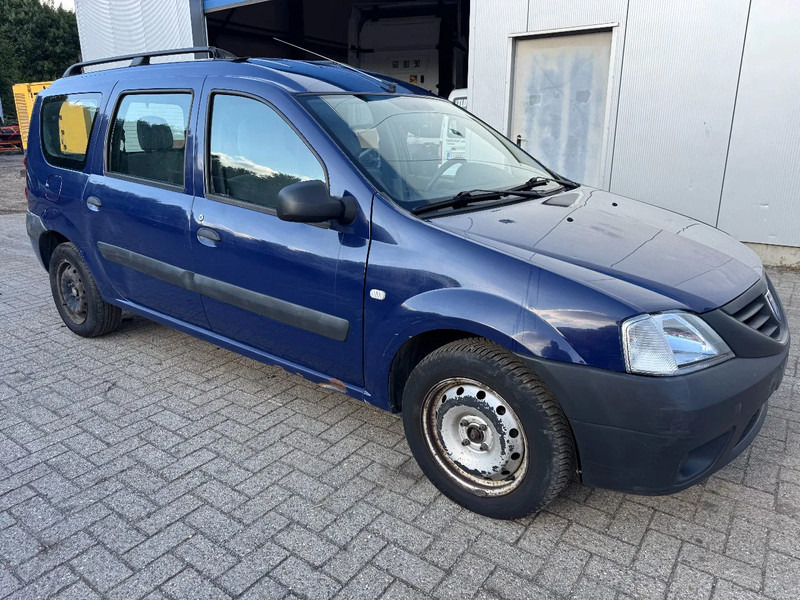 Dacia Logan **EURO 4** - Automobil: Foto 3 Dacia Logan **EURO 4** - Automobil: Foto 3