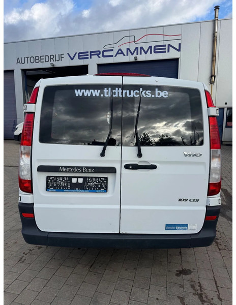 Mercedes-Benz Vito **109-EURO 4-AC** - Autoutilitară compactă: Foto 5 Mercedes-Benz Vito **109-EURO 4-AC** - Autoutilitară compactă: Foto 5